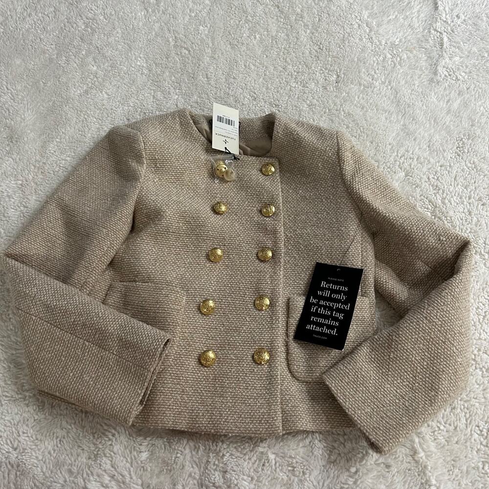 Tuckernuck Maria'a Biege Tweed Blazer Gold Button M Preppy Country Club Church - Picture 1 of 6